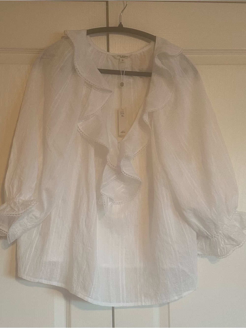 Max Studio London White Ruffle V-Neck Blouse - XL NWT